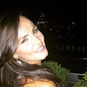 Meet your Posher, Julia